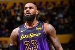 👑詹姆斯常规赛单场纪录一览：得分61篮板20助攻19罚球28三分9